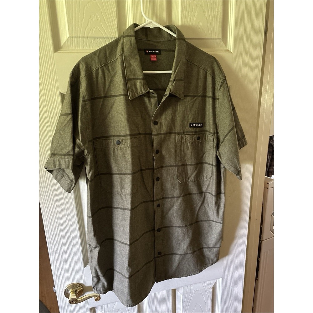 Airwalk Men's 2XL‎ Green Short Sleeve Button Snap Shirt Casual Skate Surf